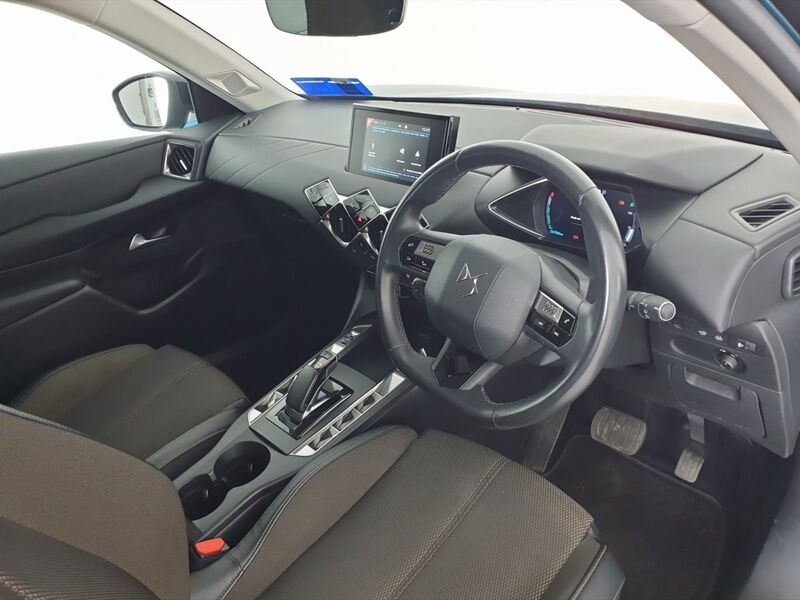 More views of DS Automobiles DS 3 Crossback