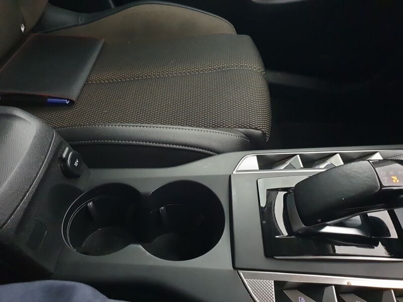 More views of DS Automobiles DS 3 Crossback