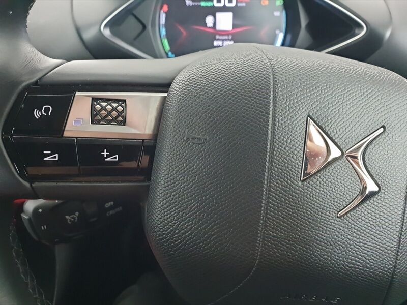 More views of DS Automobiles DS 3 Crossback