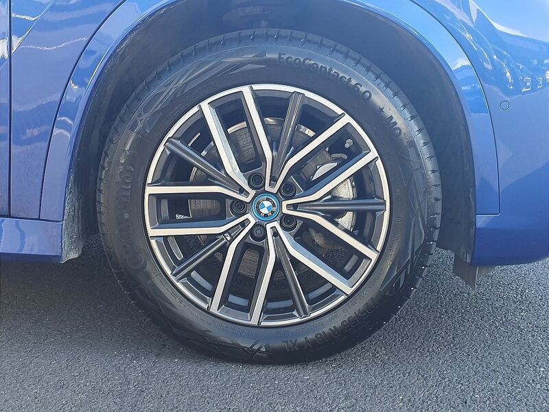 More views of BMW X1