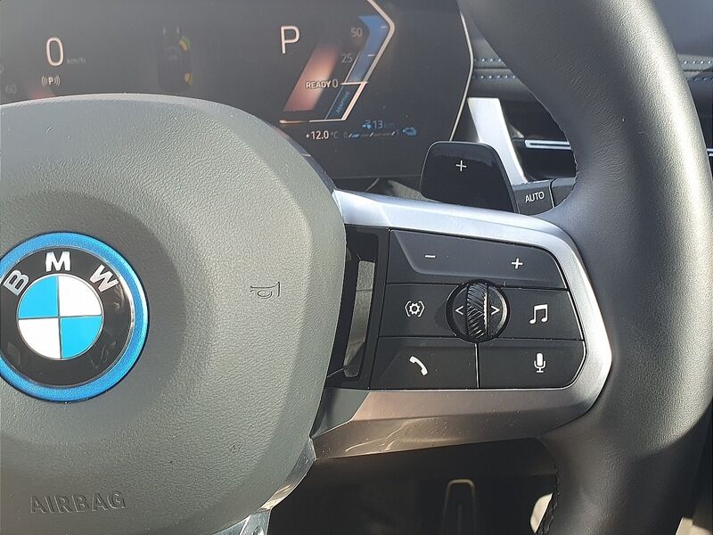 More views of BMW X1