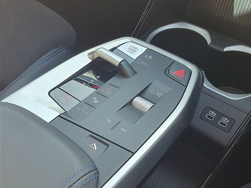 More views of BMW X1