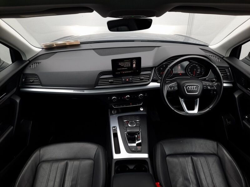 More views of Audi Q5
