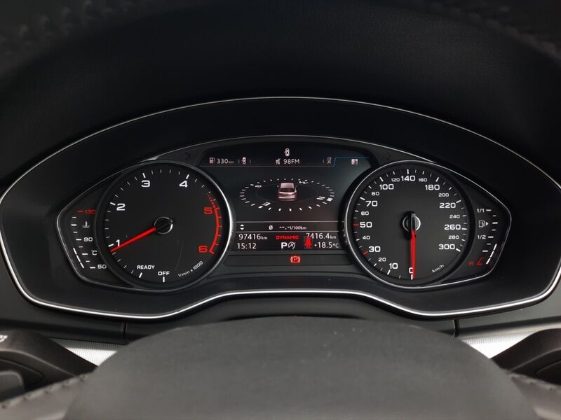 More views of Audi Q5