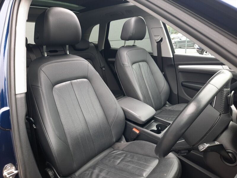 More views of Audi Q5