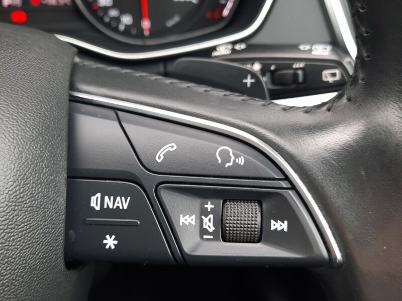More views of Audi Q5