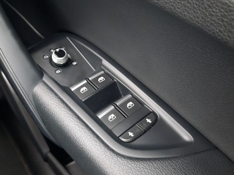 More views of Audi Q5