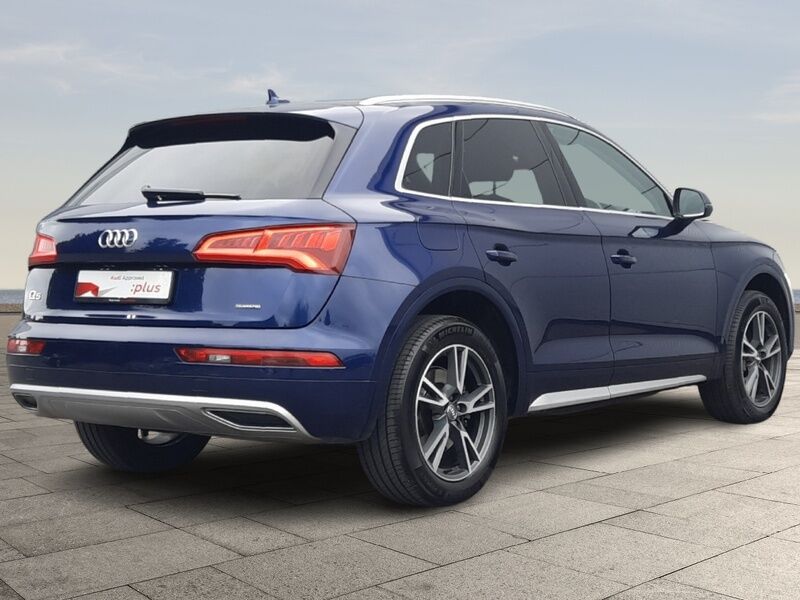 More views of Audi Q5
