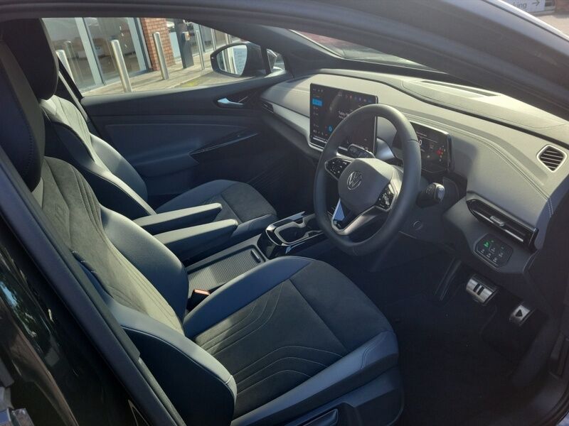 More views of Volkswagen ID.4