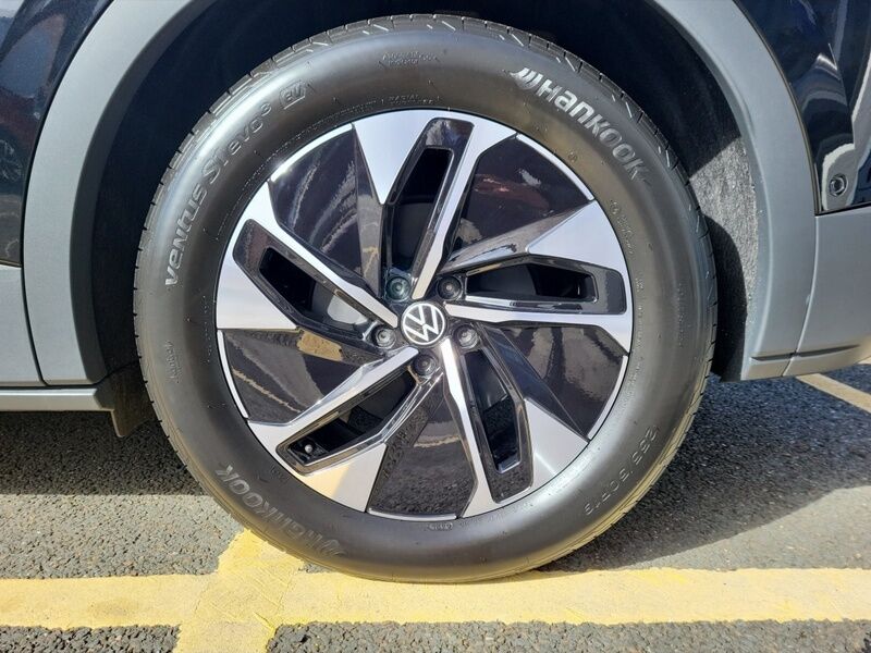 More views of Volkswagen ID.4