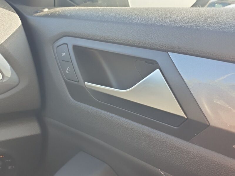 More views of Volkswagen T-Roc