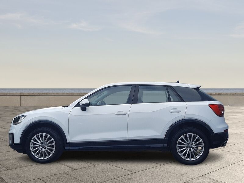 More views of Audi Q2