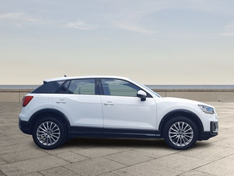 More views of Audi Q2