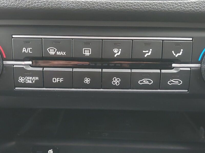 More views of Kia Ceed