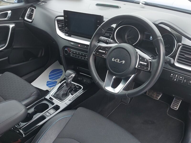 More views of Kia Ceed