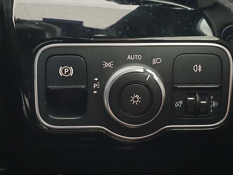 More views of Mercedes-Benz A-Class