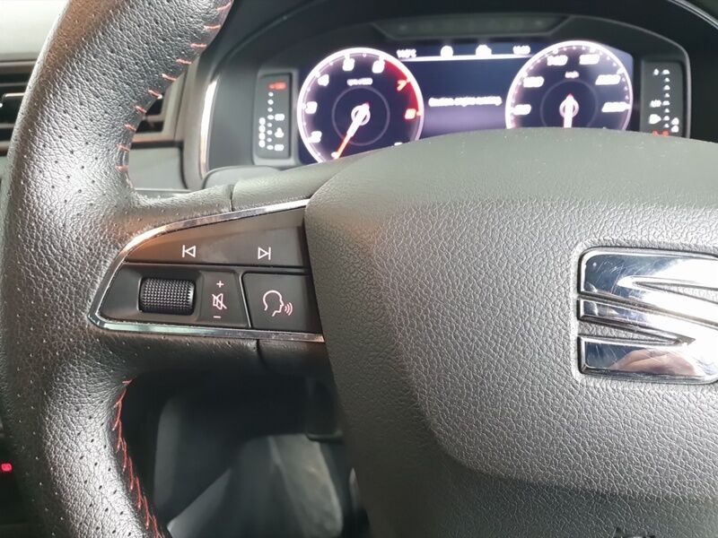 More views of SEAT Arona