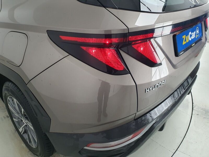 More views of Hyundai Tucson
