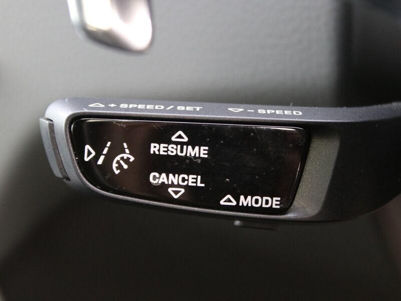 More views of Porsche Cayenne