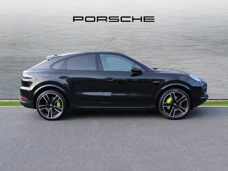 More views of Porsche Cayenne