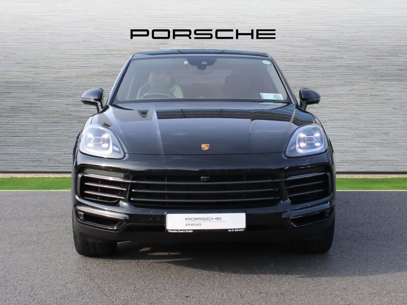 More views of Porsche Cayenne