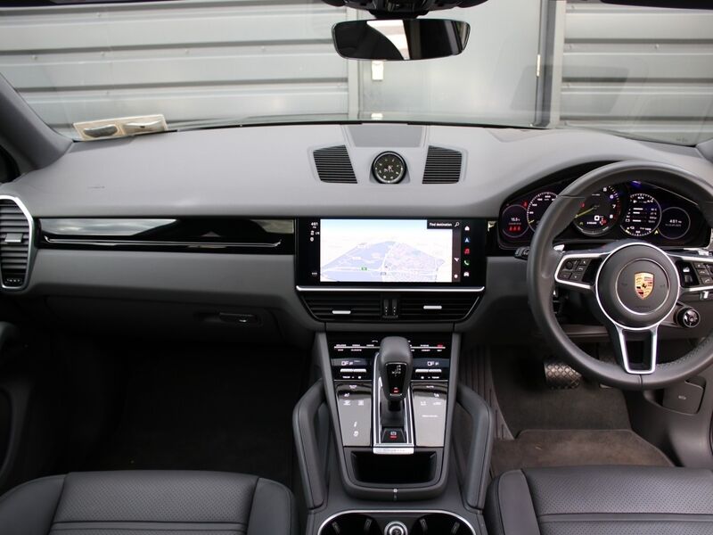 More views of Porsche Cayenne