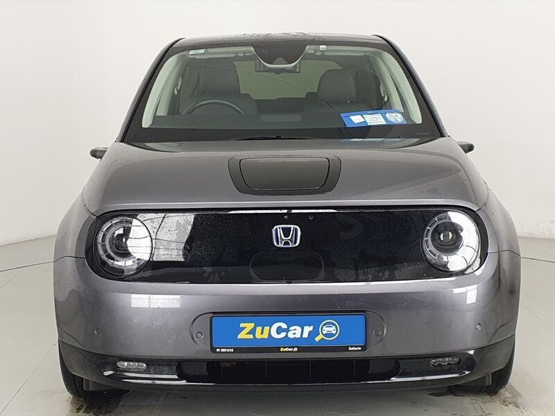 More views of Honda e