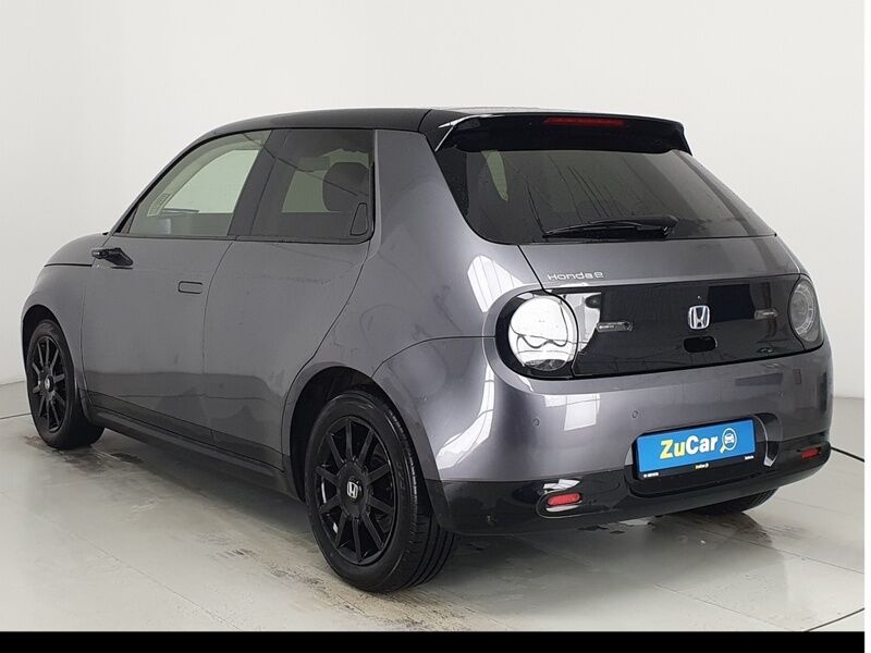 More views of Honda e