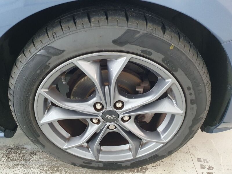 More views of Ford Focus