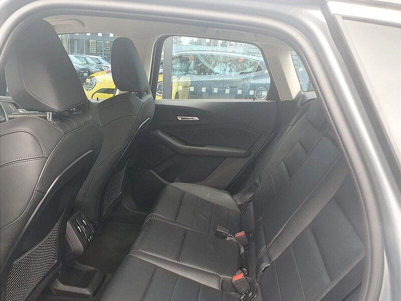 More views of BMW 2 Series Active Tourer