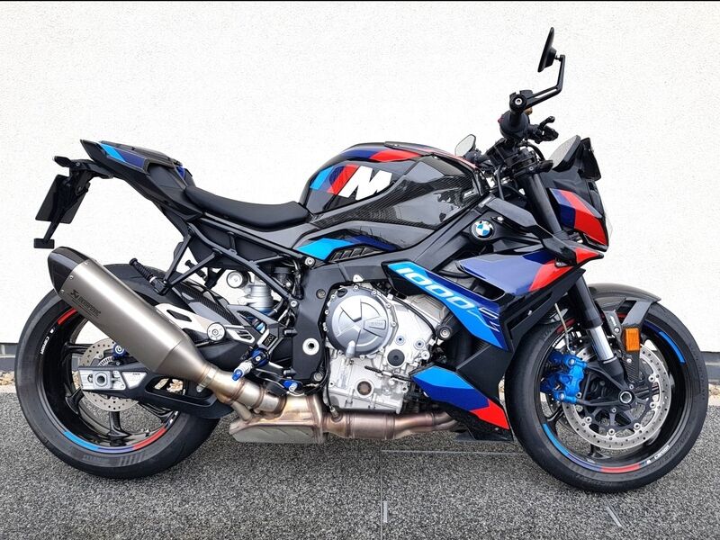 More views of BMW M 1000 R