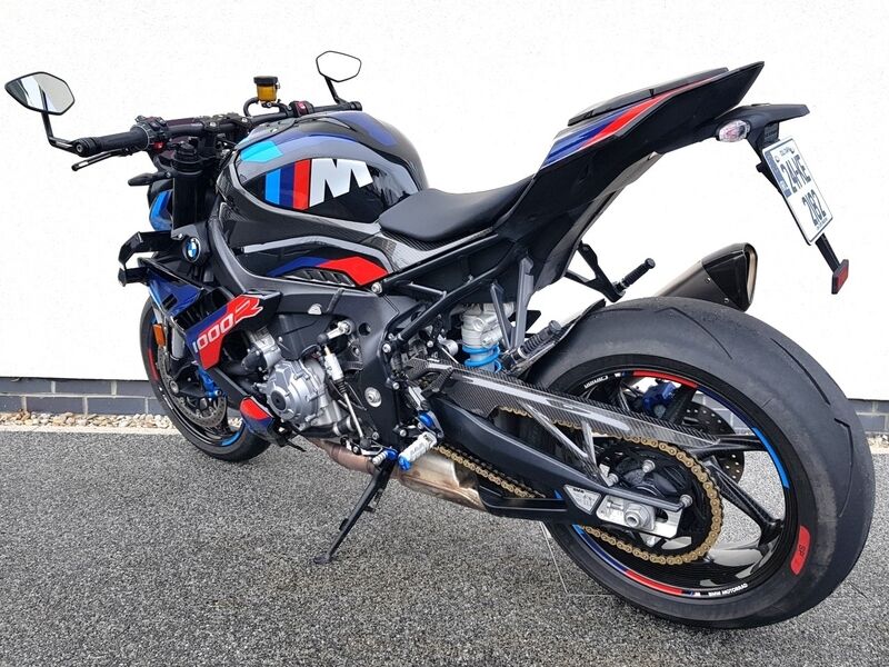 More views of BMW M 1000 R