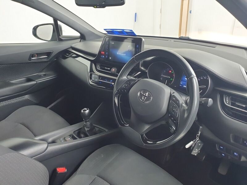 More views of Toyota C-HR