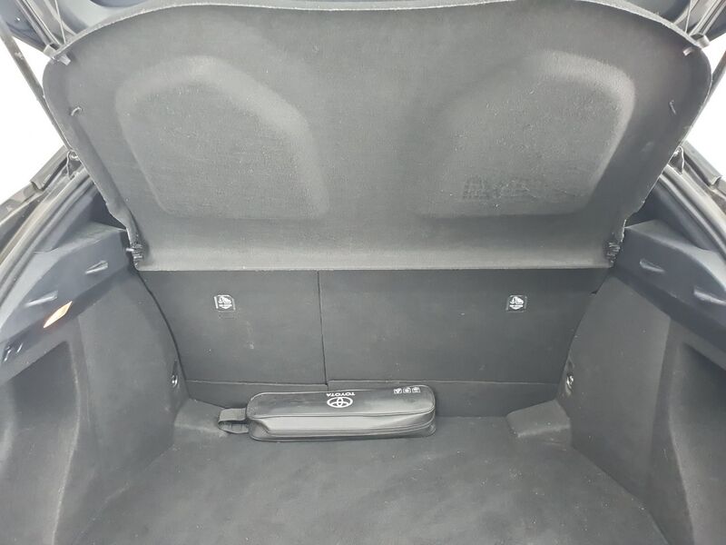 More views of Toyota C-HR