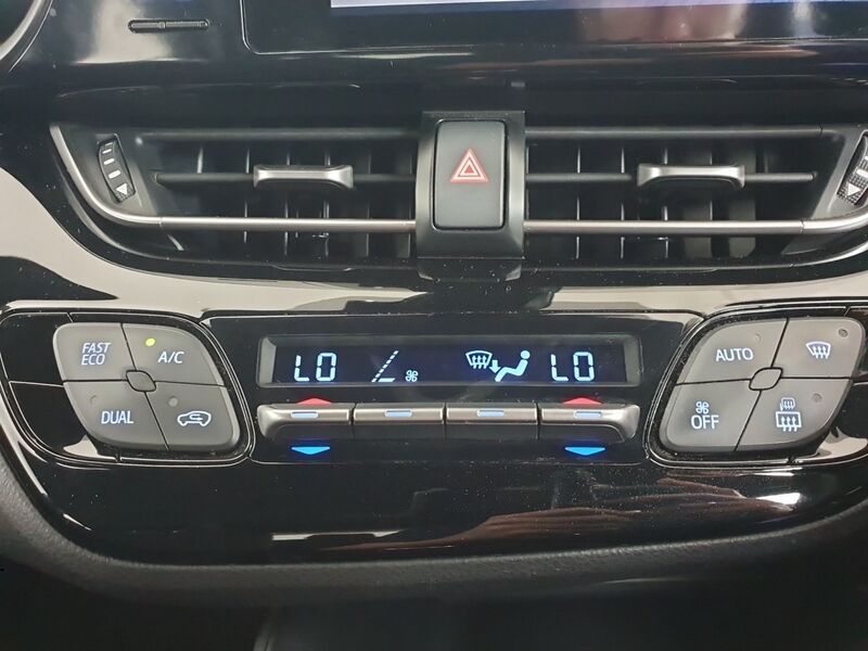 More views of Toyota C-HR