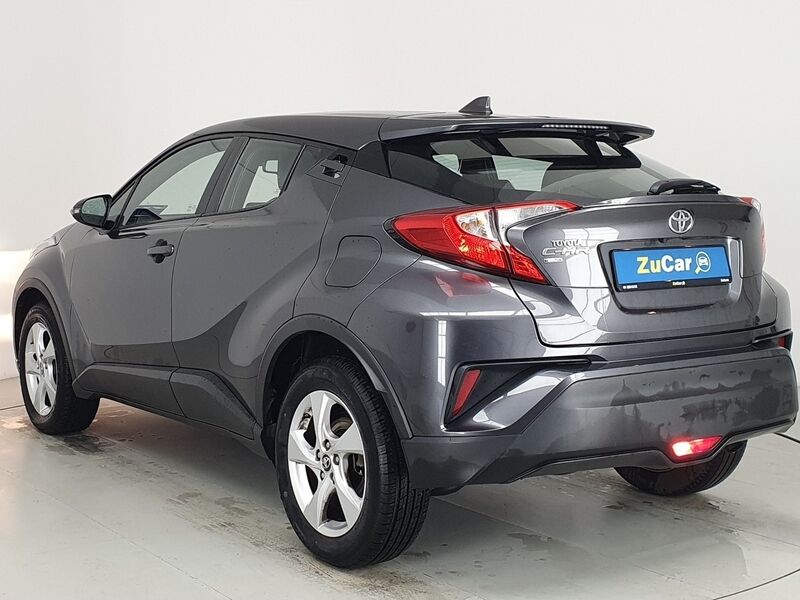 More views of Toyota C-HR