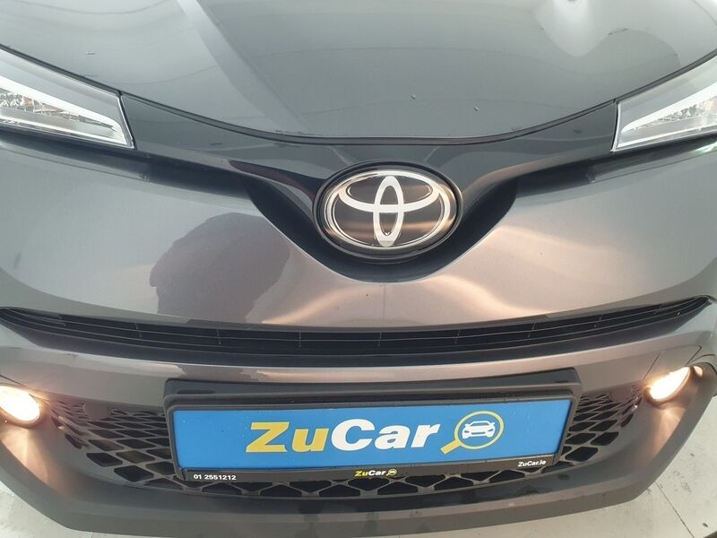 More views of Toyota C-HR