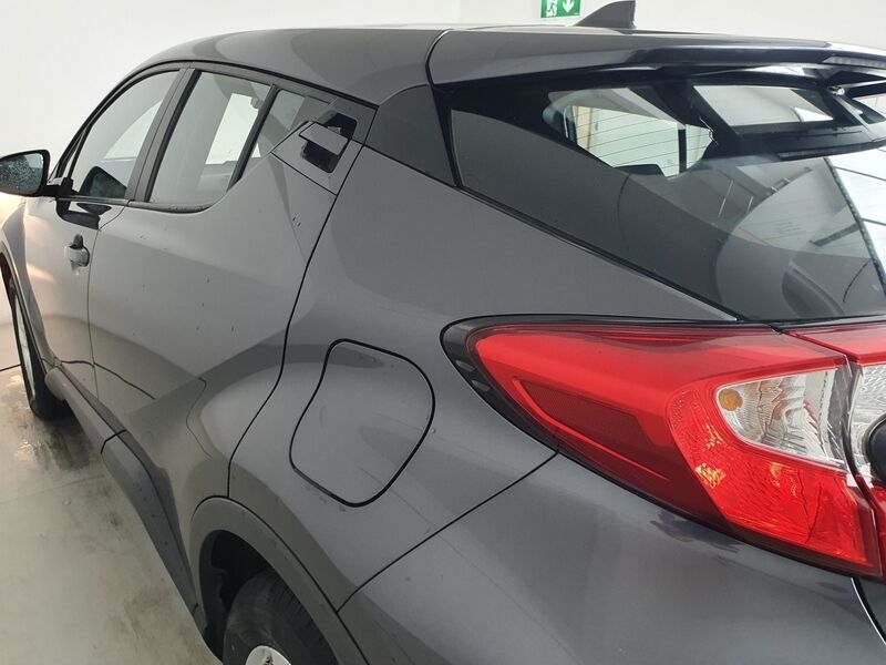 More views of Toyota C-HR