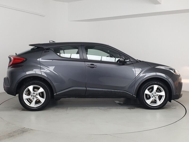 More views of Toyota C-HR