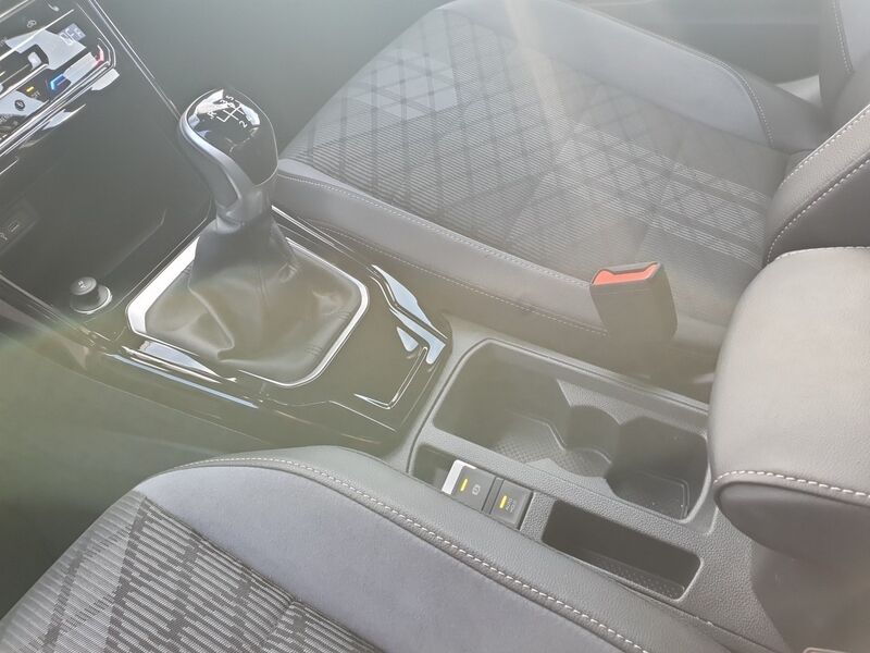 More views of Volkswagen T-Roc