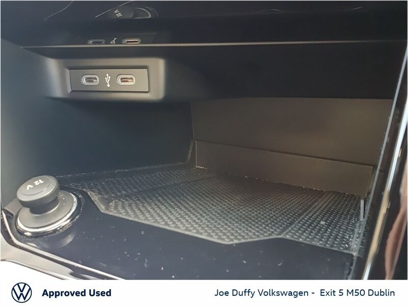 More views of Volkswagen T-Roc