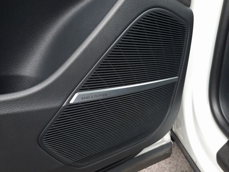 More views of Audi Q8