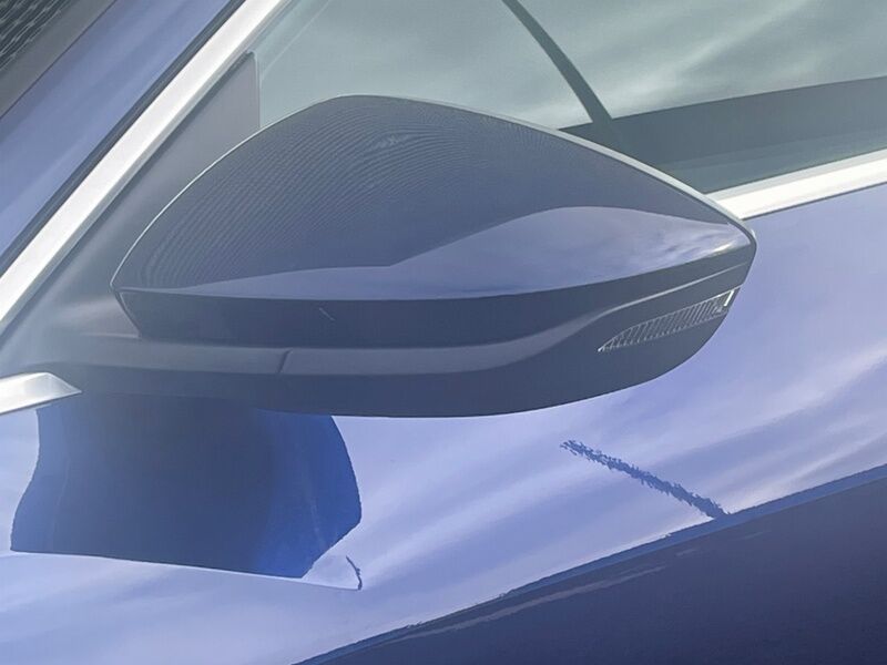 More views of Audi E-Tron