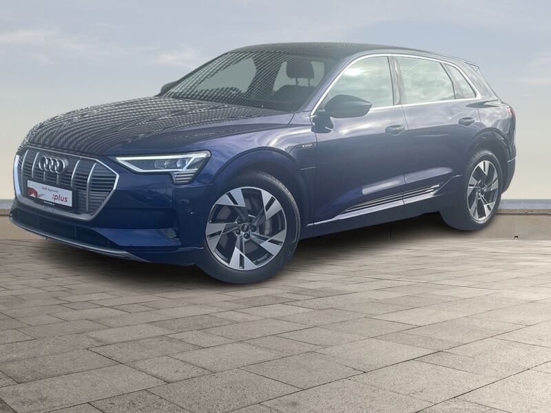 More views of Audi E-Tron