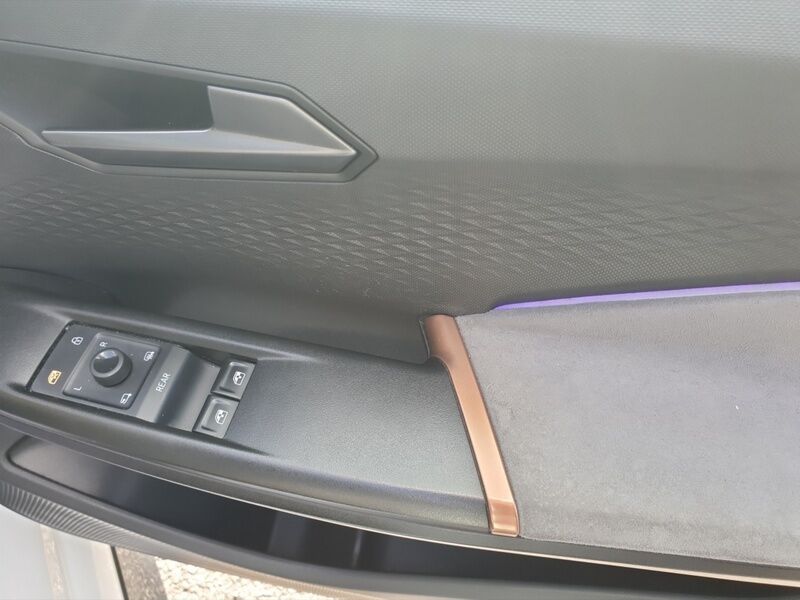 More views of Cupra Born