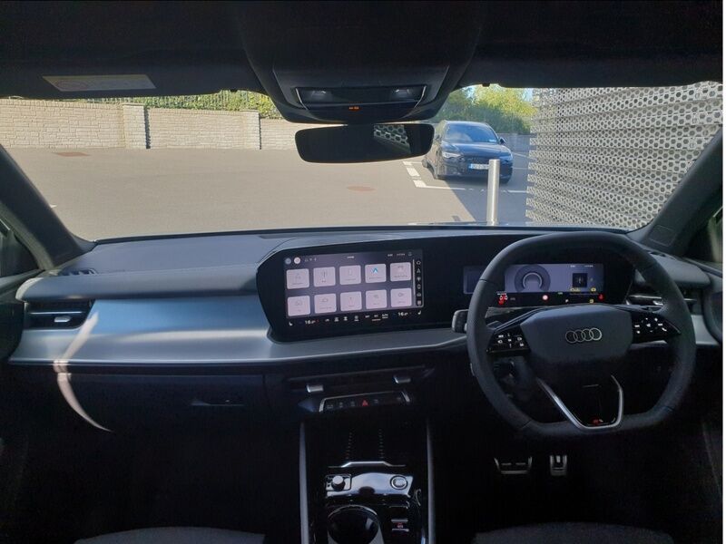 More views of Audi Q3