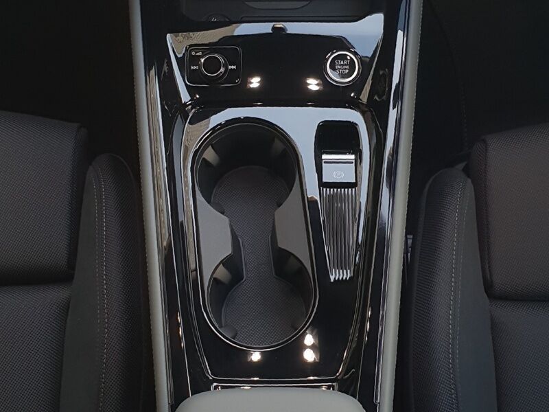 More views of Audi Q3