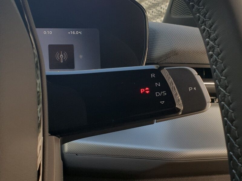 More views of Audi Q3