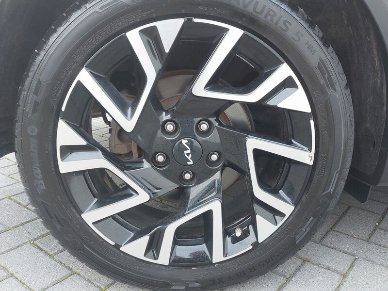 More views of Kia XCeed