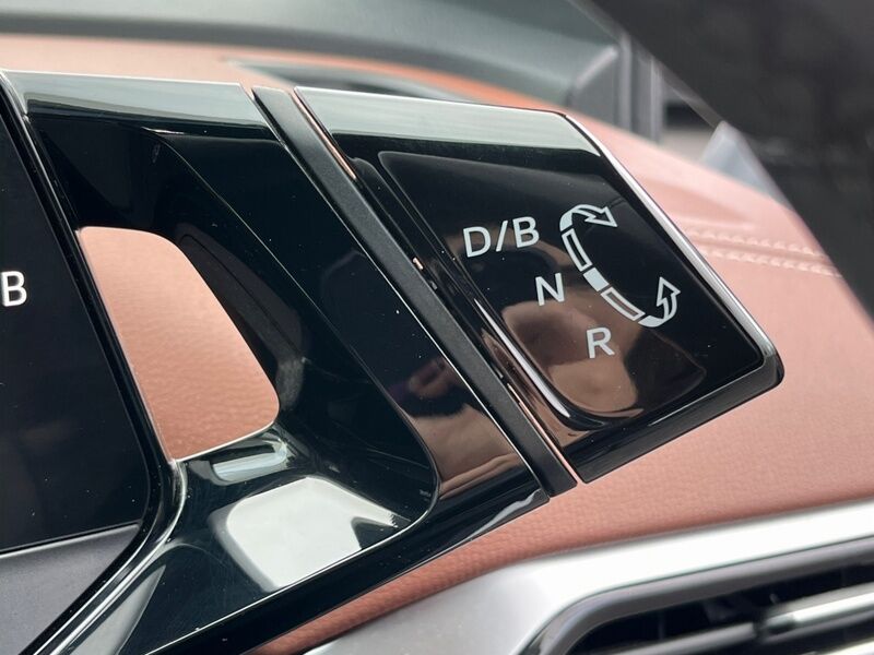 More views of Volkswagen ID.4